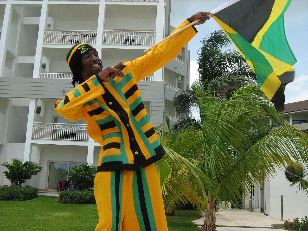 Explore Jamaica: A Top Caribbean Getaway with Reggae, Jerk Cuisine, and Idyllic Beaches